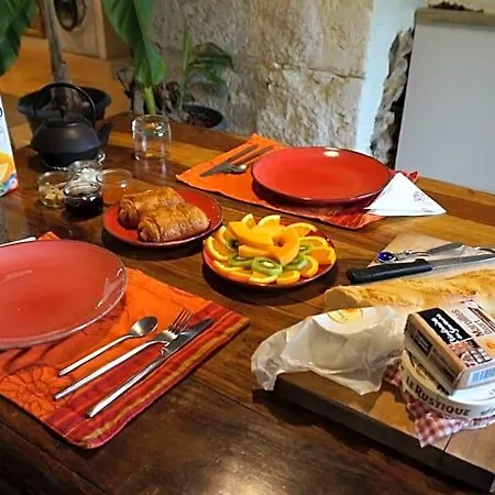 Au Garcin Bed & Breakfast 3*