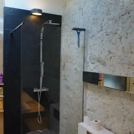 Bed & Breakfast Au Garcin La Romieu