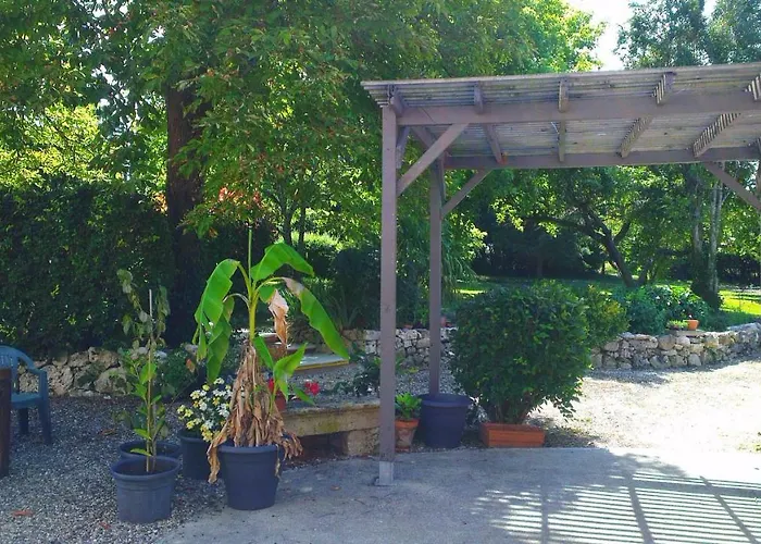 Au Garcin Frühstückspension 3*